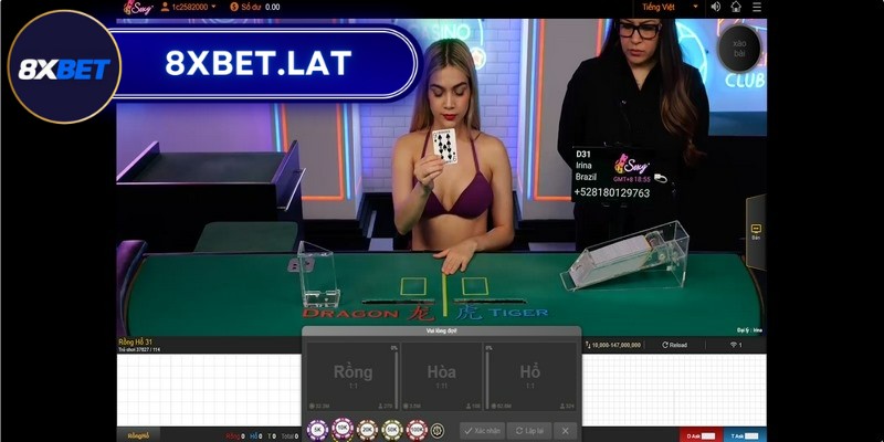 Rồng Hổ online 8XBet - Tựa game đáng trải nghiệm hiện nay 3 Điểm số hai cửa được xác định bằng việc cộng các lá bài lại với nhau