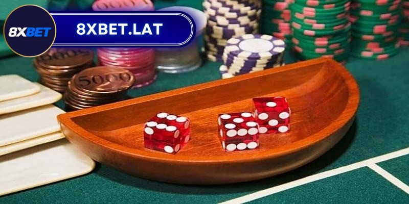 Sicbo 8XBet - Luật chơi và bí quyết cược hiệu quả cho tân binh 5 Tân binh tiến hành soi cầu Sicbo để tìm ra quy luật